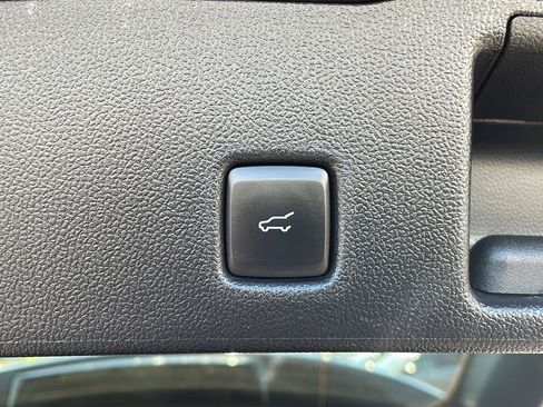 Used 2023 Ford Escape Active w/ Tech Pack #1 AWD/4WD image 28