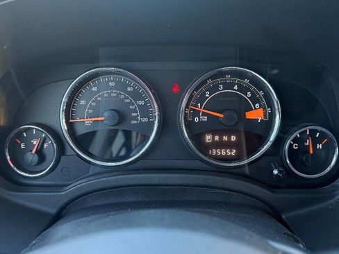 Used 2016 Jeep Compass Latitude image 22