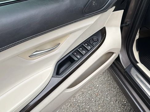 Used 2012 BMW 650i Convertible RWD image 10