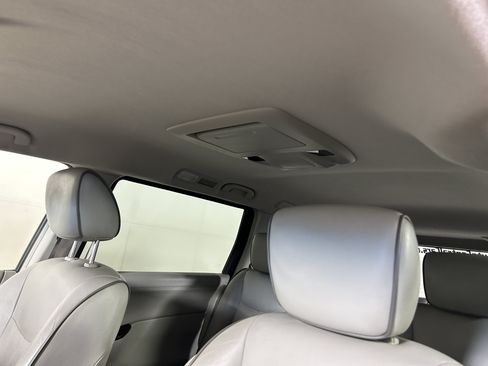 Used 2012 Nissan Quest SL FWD image 9