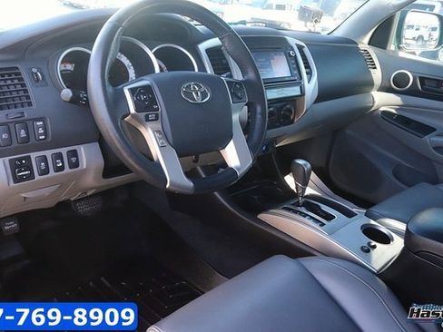 Used 2015 Toyota Tacoma TRD Pro image 12
