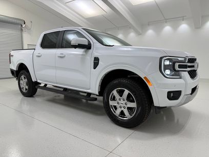 New 2025 Ford Ranger Lariat w/ FX4 Off-Road Package