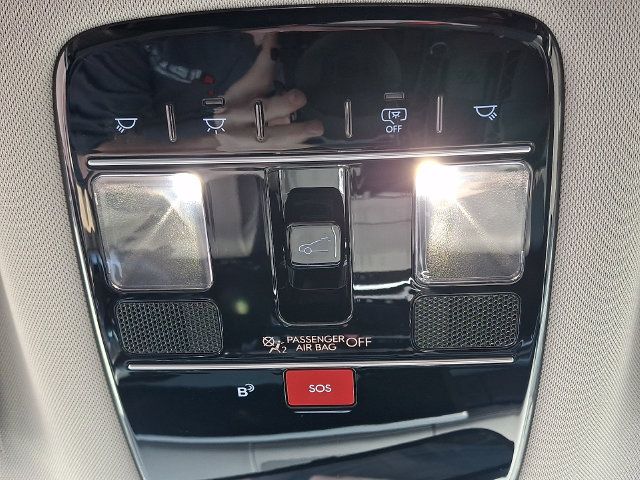 Certified 2025 Hyundai Santa Fe XRT AWD/4WD image 16