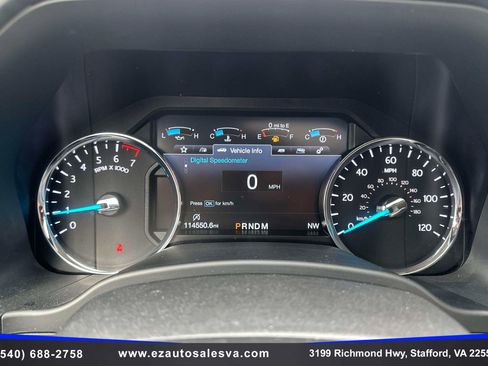 Used 2018 Ford Expedition Platinum image 27