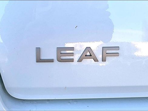 New 2026 Nissan Leaf SV+ w/ Floor Mat Package (SV+) image 9