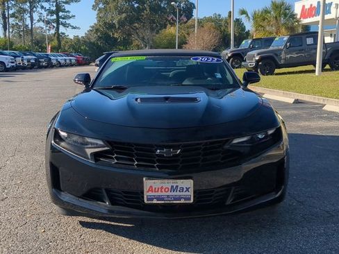 Used 2022 Chevrolet Camaro LT w/ Technology Package image 9
