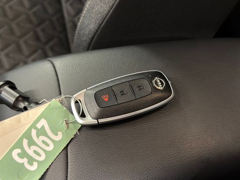Used 2025 Nissan Kicks SV FWD image 35