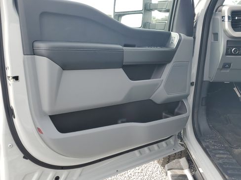 New 2026 Ford F250 XLT w/ FX4 Off-Road Package image 16