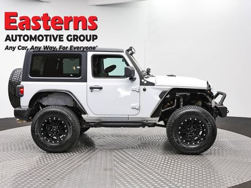 Used 2020 Jeep Wrangler Sport AWD/4WD image 4