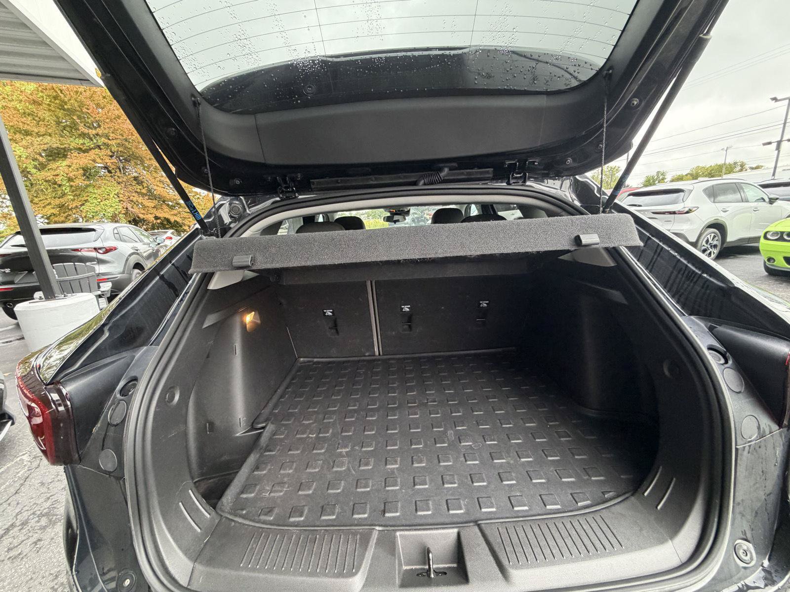 Used 2024 Chevrolet Trax ACTIV w/ Sunroof Package FWD image 11