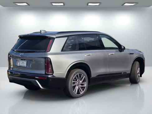 New 2026 Cadillac Vistiq Sport image 4