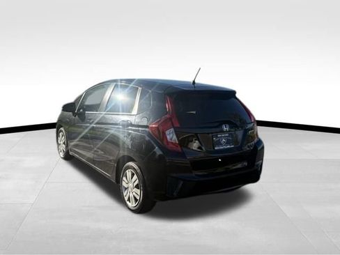 Used 2017 Honda Fit LX image 4