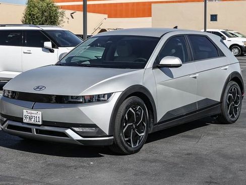 Certified 2023 Hyundai Ioniq 5 SEL w/ Cargo Package image 3