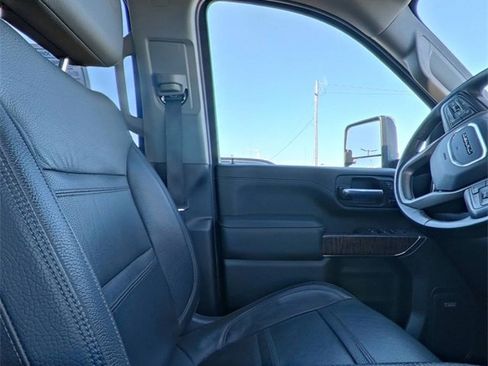 Used 2023 GMC Sierra 2500 Denali w/ Denali Ultimate Package image 29