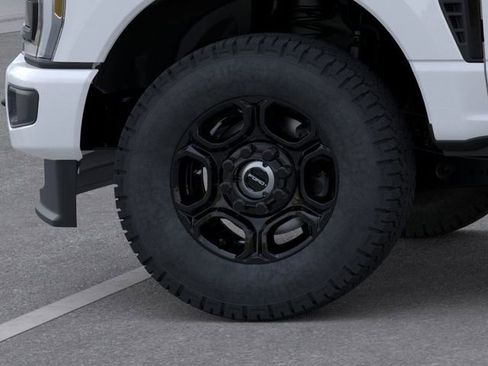New 2026 Ford F250 XL image 19