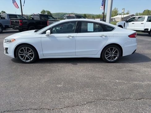 Used 2019 Ford Fusion SEL FWD image 5