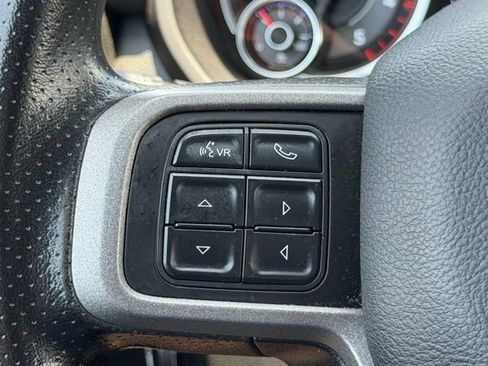 Used 2022 RAM 2500 Tradesman w/ Chrome Appearance Group AWD/4WD image 17