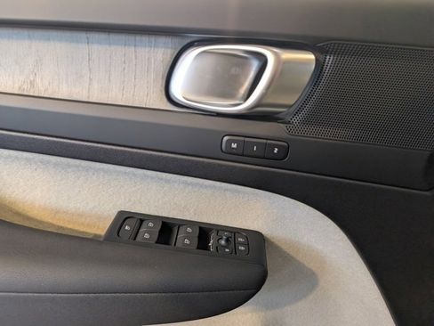 New 2026 Volvo XC40 B5 Plus w/ Protection Package Premier image 9