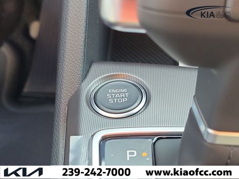 New 2026 Kia Sportage EX w/ EX Panorama Roof Package FWD image 30