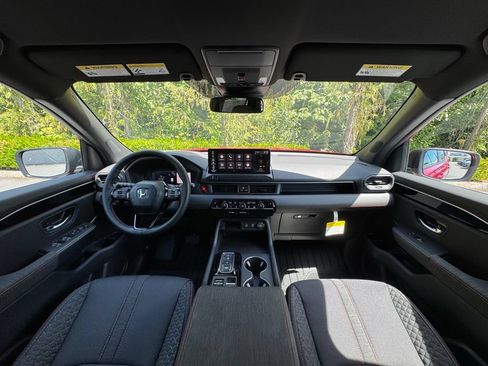 New 2026 Honda Pilot Sport image 5