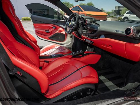 Used 2020 Ferrari F8 Tributo RWD image 22