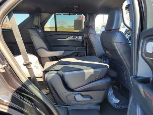 New 2025 Ford Explorer ST image 37