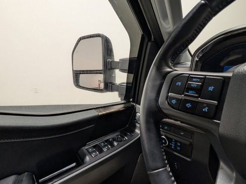 Used 2024 Ford F250 Lariat image 33