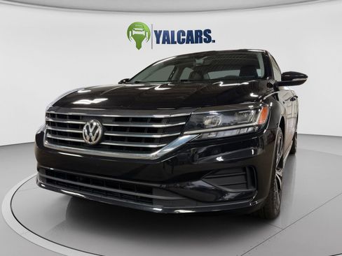Used 2022 Volkswagen Passat 2.0T SE FWD image 9