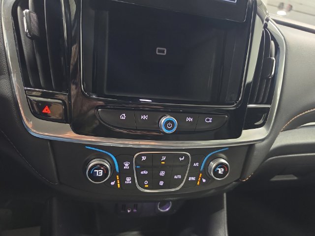Used 2019 Chevrolet Traverse LT FWD image 15