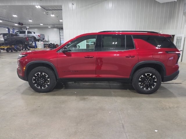 Used 2025 Chevrolet Traverse Z71 w/ Driver Confidence Package AWD/4WD image 5
