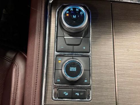 Used 2024 Ford Expedition Limited AWD/4WD image 30