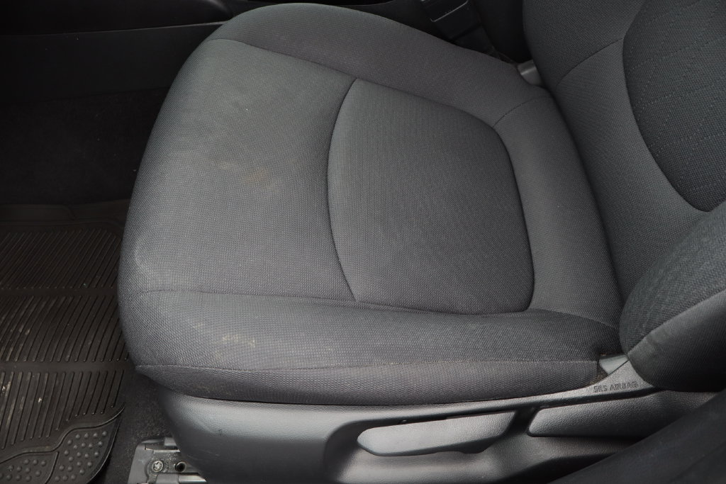 Used 2020 Toyota Corolla LE FWD image 20