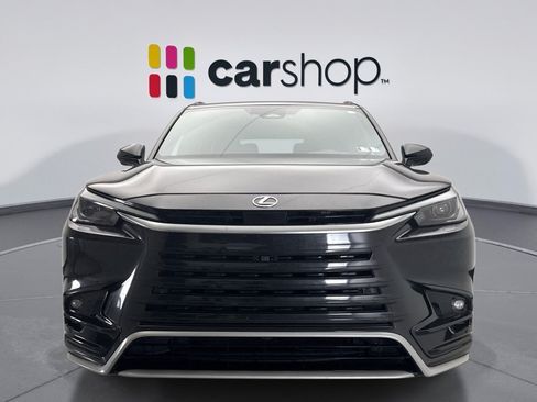 Used 2024 Lexus TX 500h AWD w/ Technology Package image 8