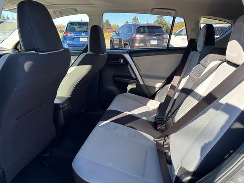 Used 2018 Toyota RAV4 LE Plus image 12