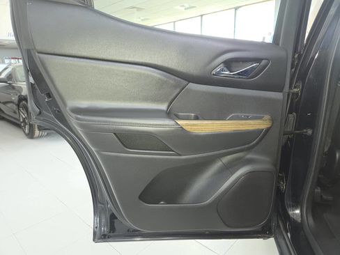 Used 2019 GMC Acadia Denali w/ Technology Package AWD/4WD image 19