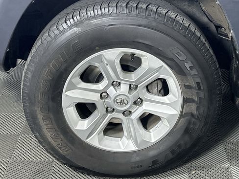 Used 2024 Toyota 4Runner SR5 image 9