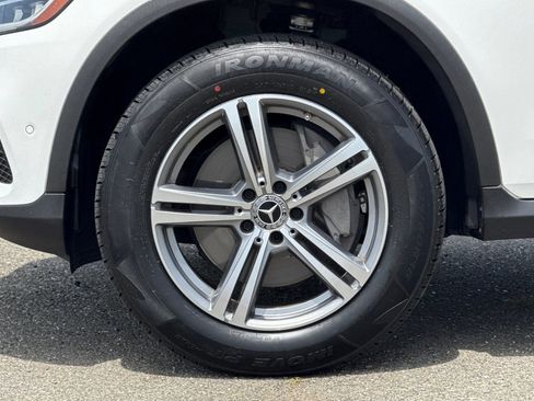 Used 2022 Mercedes-Benz GLC 300 4MATIC image 11