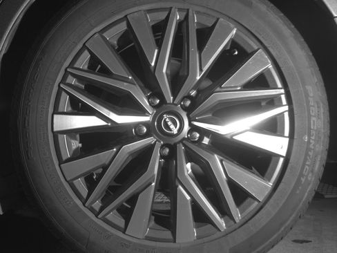 Used 2025 Nissan Altima 2.5 SV image 14