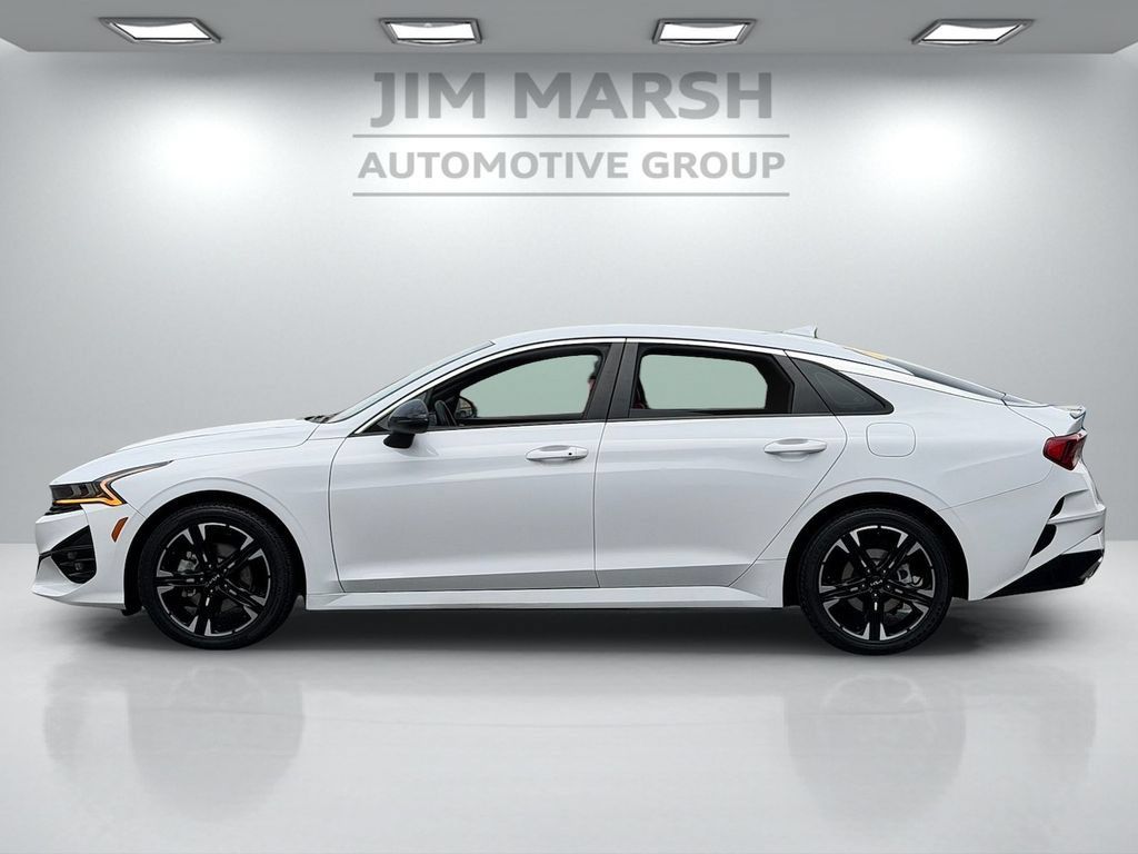 Used 2024 Kia K5 GT-Line w/ GT-Line Premium Package FWD image 3