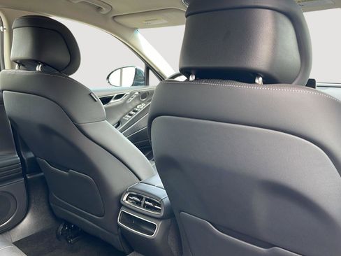 Used 2021 Genesis G80 2.5T AWD/4WD image 20