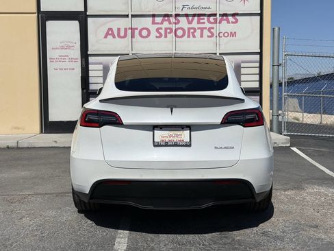 Used 2021 Tesla Model Y Performance AWD/4WD image 8