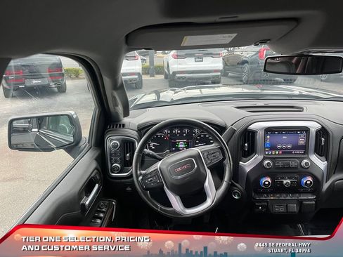 Used 2020 GMC Sierra 1500 SLT w/ X31 Off-Road Package image 12