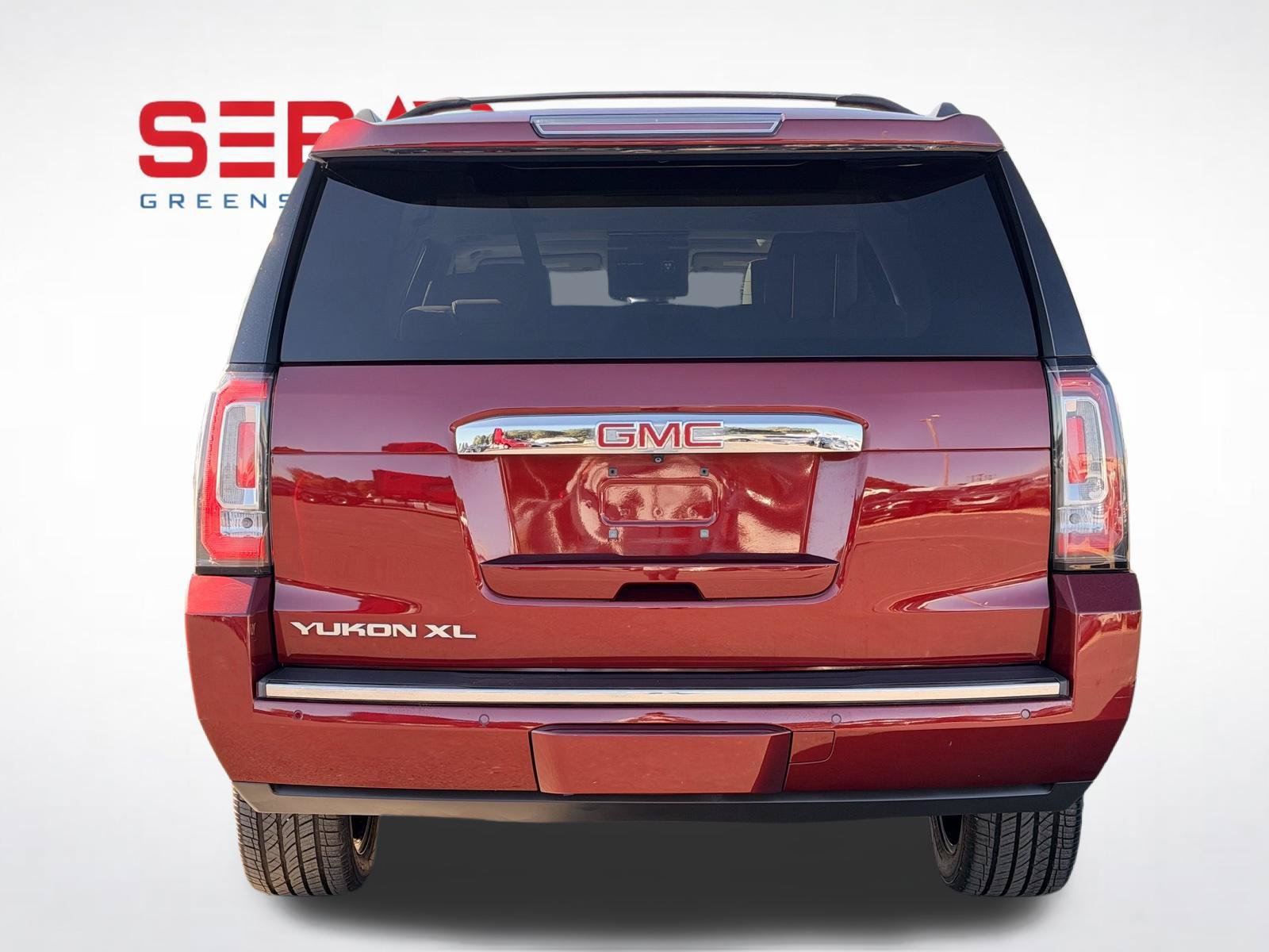 Used 2018 GMC Yukon XL Denali w/ Open Road Package AWD/4WD image 9
