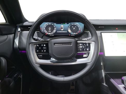 New 2025 Land Rover Range Rover SE image 24