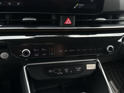 New 2026 Kia Carnival SX Prestige FWD image 26