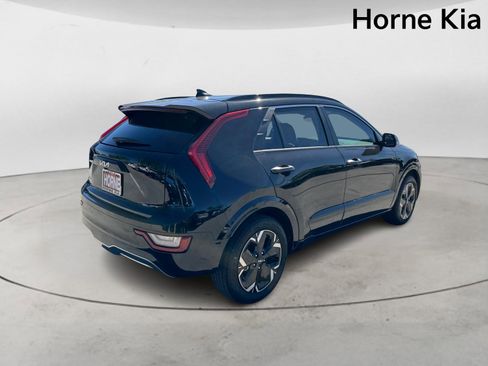 Certified 2024 Kia Niro Wave image 4