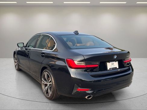 Used 2020 BMW 330i Sedan w/ Premium Package RWD image 3