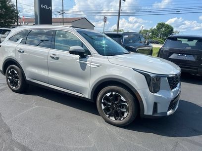 Certified 2024 Kia Sorento S w/ Panoramic Sunroof Package