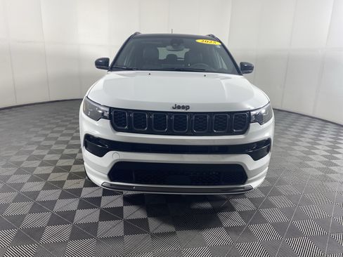Used 2025 Jeep Compass Limited w/ High Altitude Package AWD/4WD image 13