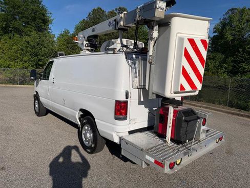 Used 2014 Ford E-350 and Econoline 350 Super Duty RWD image 6